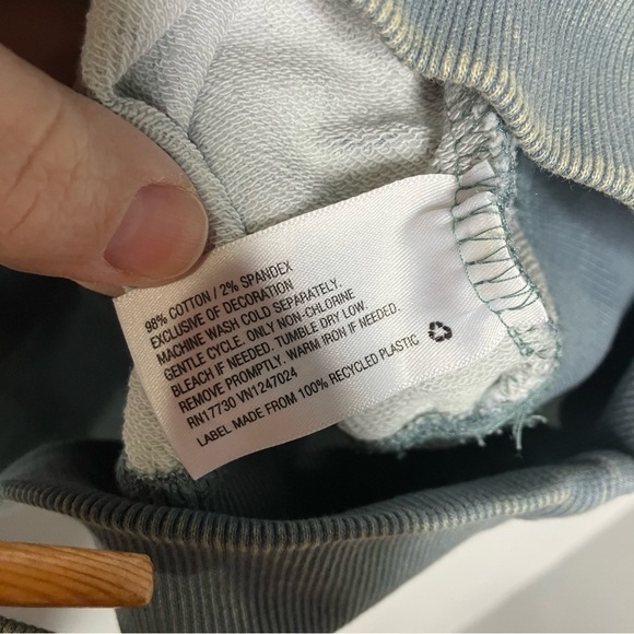 Joy lab blue animal print sweatshirt and pants outfit size large & XL - Picture 11 of 12